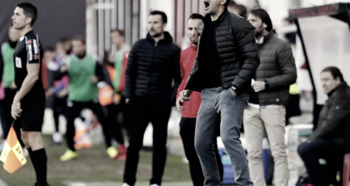 Michel dando órdenes a los suyos durante un encuentro | Fotografía: La Liga