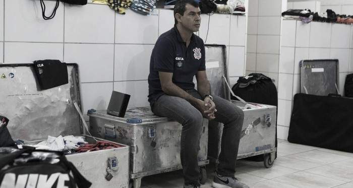 Apesar de classificação, Carille reprova atuação: "Foi abaixo do que a gente vinha apresentando"