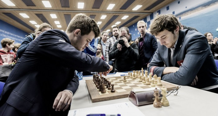 Campeonato del Mundo. Análisis:  Carlsen - Karjakin