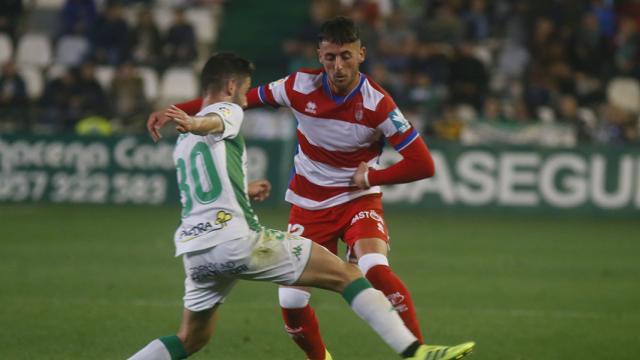 Adri Castellano en un lance del partido. Foto: LaLiga.