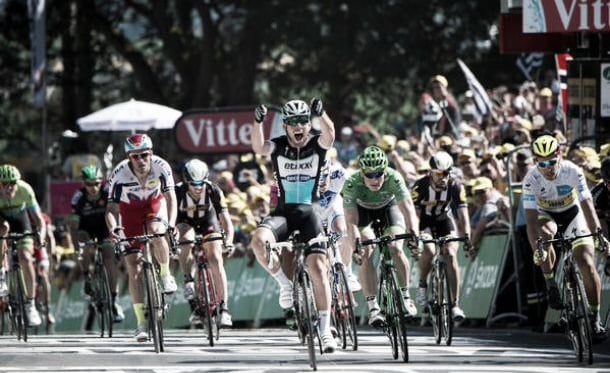 Tour de France 2015: Cavendish gets elusive win