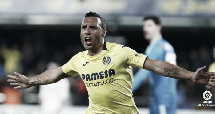 Santi Cazorla festeja su segundo tanto de la noche ante el Real Madrid I Foto: LaLiga