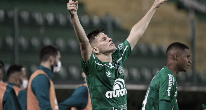 Chapecoense vence Hercílio Luz e avança às semifinais no
Campeonato Catarinense