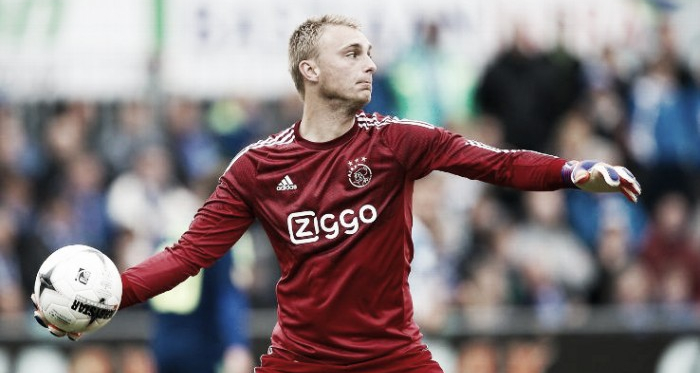 Cillessen deja el Ajax para poner rumbo al FC Barcelona