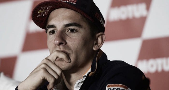 Marc Márquez: &quot;Solo le vale la victoria a Dovi y tres pilotos tienen más ritmo que él&quot;