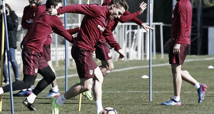 Godín y Oblak no llegan a Gijón