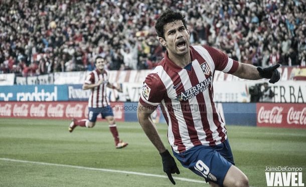 Diego Costa, como pez en el Manzanares