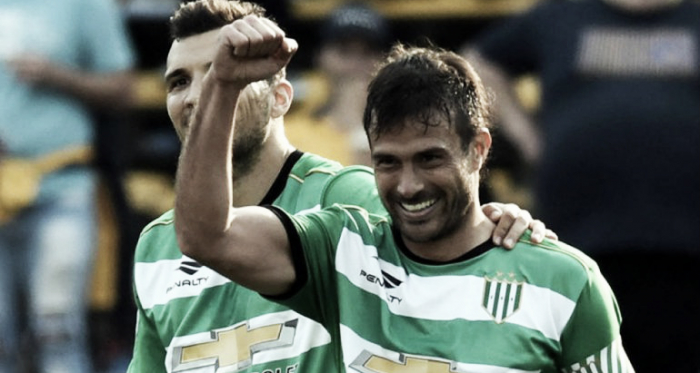 Darío Cvitanich cerca de Racing Club. Foto: imneuquen
