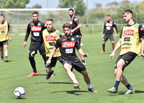 <a href="https://twitter.com/sscnapoli">https://twitter.com/sscnapoli</a>
