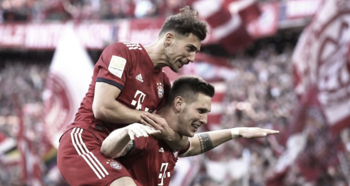 Niklas Sule garantiu os três pontos para o Bayern (Foto: Divulgação / FCB)
