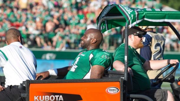 Saskatchewan pivot Darian Durant will miss the remainder of 2015 with an Achilles injury - The Canadian Press/Rick Elvin