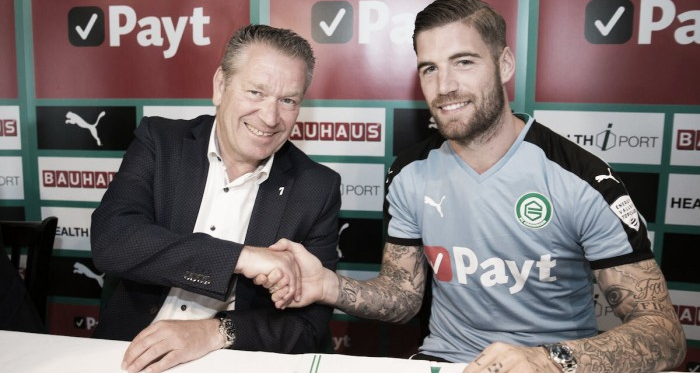 Lars Veldwijk ficha por el Groningen