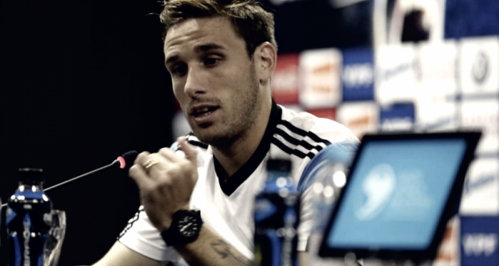 Biglia hoy por hoy está lejos de su participación en su segundo mundial y no se subiría al avión rumbo a Rusia.