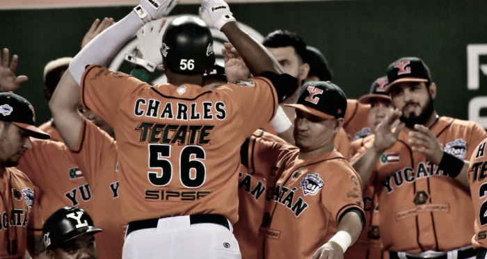 Charles fue el primero que se voló la barda / Foto: Cortesía Leones de Yucatán
