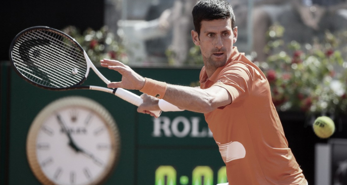 Roma: Djokovic está en octavos y Rublev se despide 