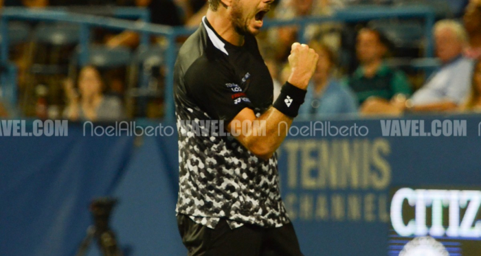 Stan Wawrinka roars at the Citi Open (Noel Alberto/VAVEL USA)
