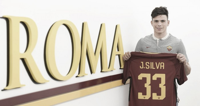 Jonathan Silva reforça o setor de defesa da Roma (Foto: Divulgação/AS Roma)
