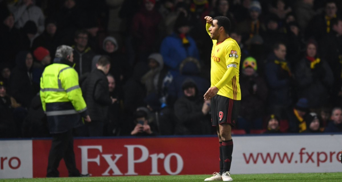 Deeney (29) esulta per il gol del vantaggio. Fonte: https://twitter.com/watfordfc