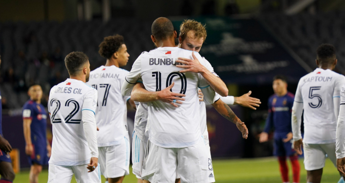 Chicago Fire 2-3 New England Revolution: A weak New England team still wins