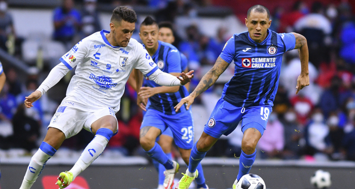 Cruz Azul se queda con los tres puntos de la J9