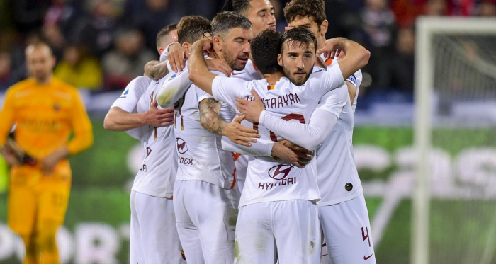 Serie A - La Roma vince in rimonta: 3-4 al Cagliari sempre più in crisi