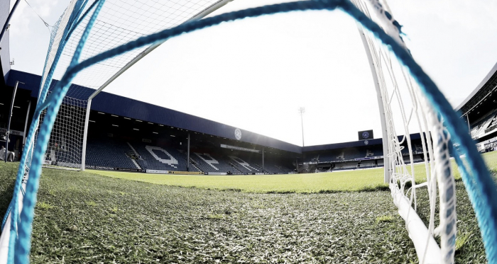 Caso QPR: surto de Covid-19 na Inglaterra obriga mais partidas adiadas