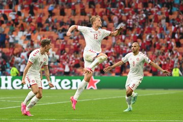 Euro 2020 - La Danimarca vola ai quarti: Galles battuto 0-4