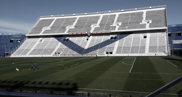 Así espera el José Amalfitani el choque entre Vélez y Racing. | Fuente: Web.
