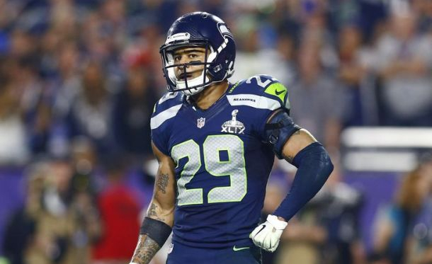 Seattle Seahawks Safety Earl Thomas Has Shoulder Surgery