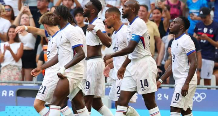 une qualification sans faute pour les bleus