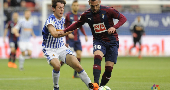 Pouco inspirados, Eibar e Real Sociedad empatam sem gols em Ipurua