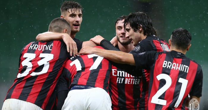 Serie A - Succede tutto nella ripresa: il Milan batte lo Spezia e vola in testa