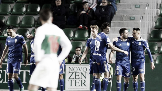 Los jugadores carbayones celebran uno de los goles | Imagen: Real Oviedo