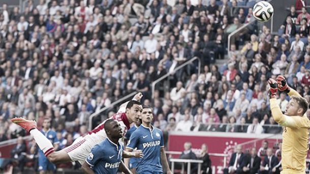 El tridente del PSV machaca al Ajax