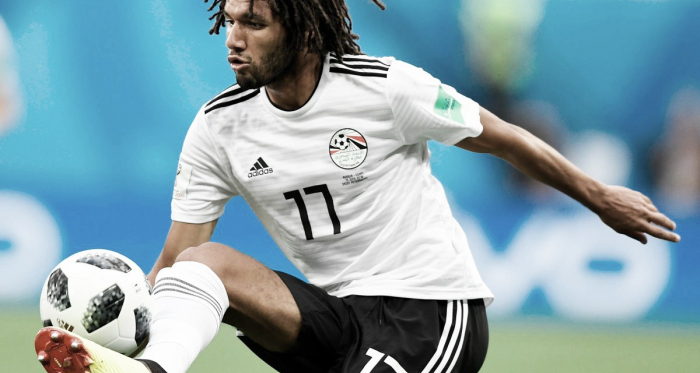 Elneny controla un balón en un partido con Egipto | Fotografía: Arsenal