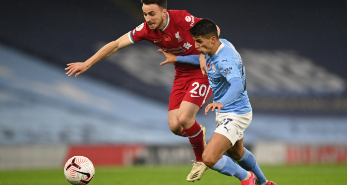 Gabriel Jesus risponde a Salah: 1-1 tra Manchester City e Liverpool 