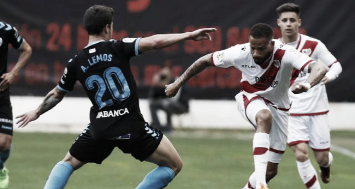 Lemos defendiendo ante el Rayo// Fuente: LFP