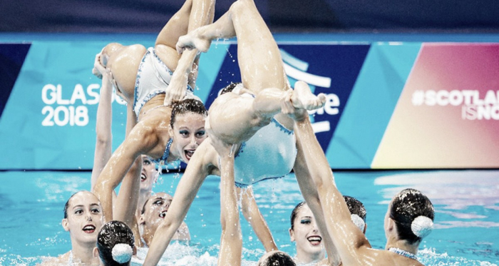 Acrobacia final en el combinado español: LEN