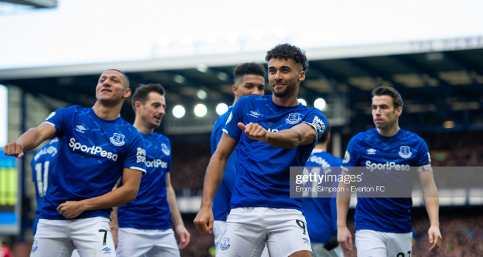 Everton 1-1 Manchester United: Frantic afternoon at Goodison leaves referees in the spotlight