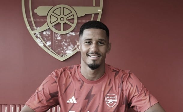 El Arsenal renueva a William Saliba hasta 2027