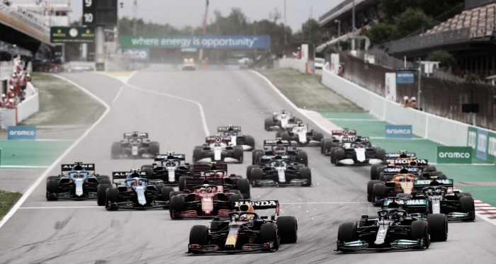 Hamilton vence GP da Espanha e aumenta vantagem na liderança do campeonato