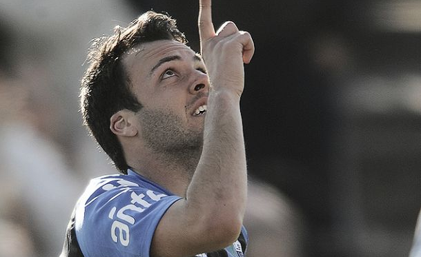 Sebastián Rodríguez y su sentido festejo