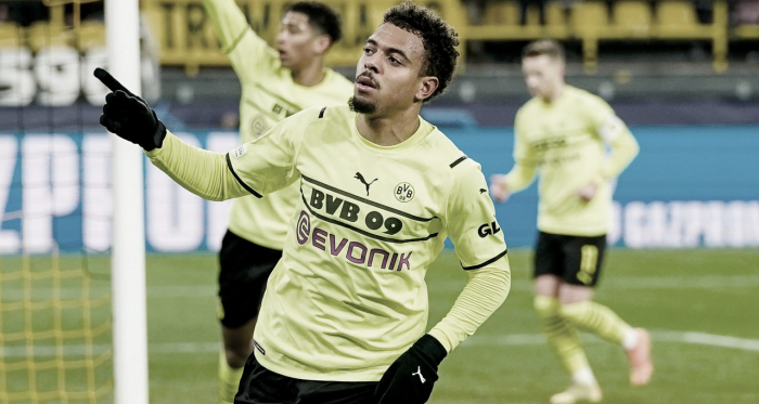 Borussia Dortmund goleia Besiktas na última rodada do grupo C da Champions