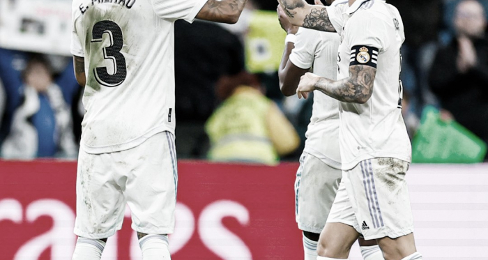 Real Madrid vence Cádiz no sufoco e segue na cola da liderança