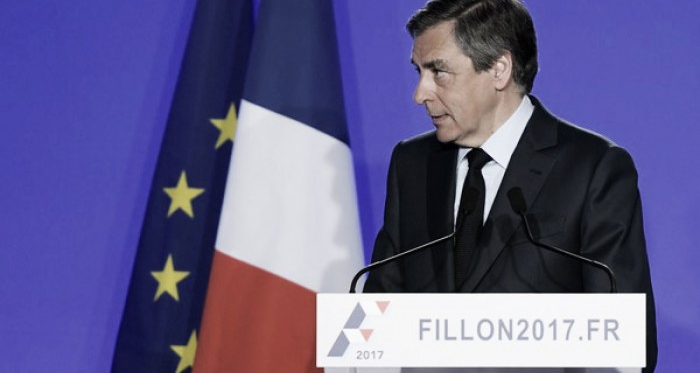 Fillon anuncia su continuidad pese a su probable imputación