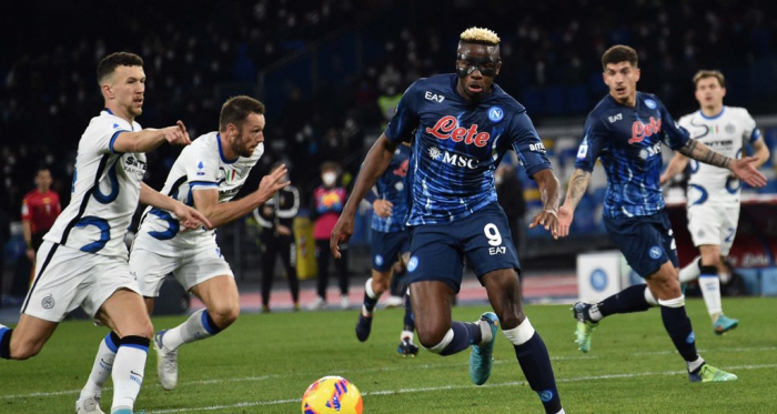 Sorride il Milan: tra Napoli e Inter finisce 1-1
