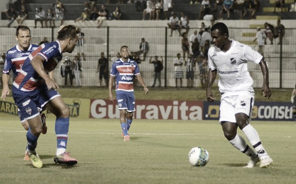 Fortaleza recebe ABC para garantir primeira colocação, Ceará visita Salgueiro para se classificar