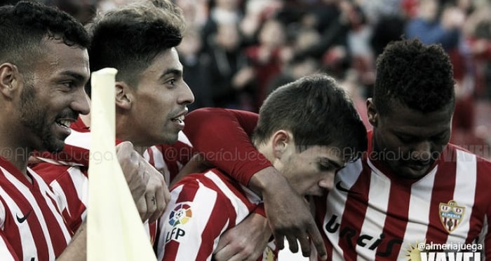 Fotos e imágenes del Almería 1-0 Albacete, jornada 27 de la Liga Adelante