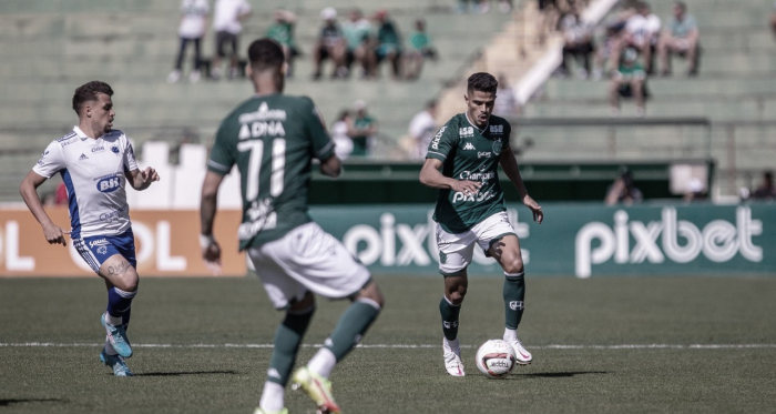 Guarani segura líder Cruzeiro e volta a vencer após quatro jogos na Série B