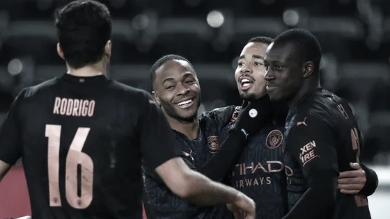 Gabriel Jesus marca e ganha elogio de Guardiola após avanço do City na FA Cup: "Brilhante"